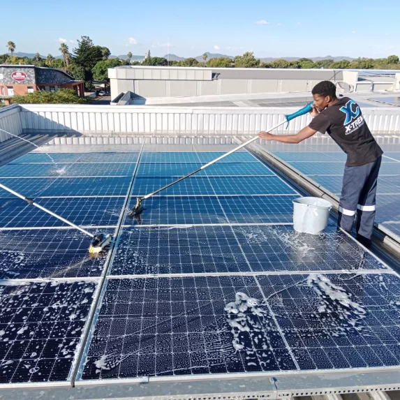 Commercial-Solar-Panel-Cleaning-Services-20-scaled